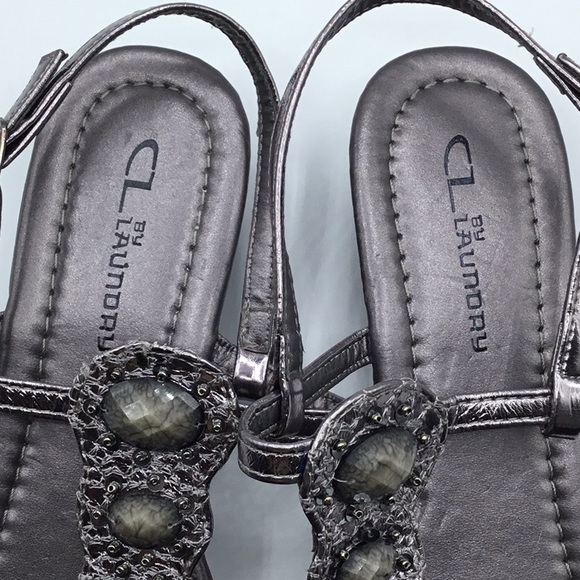 New vintage CL by laundry sandals. - Picture 6 of 6